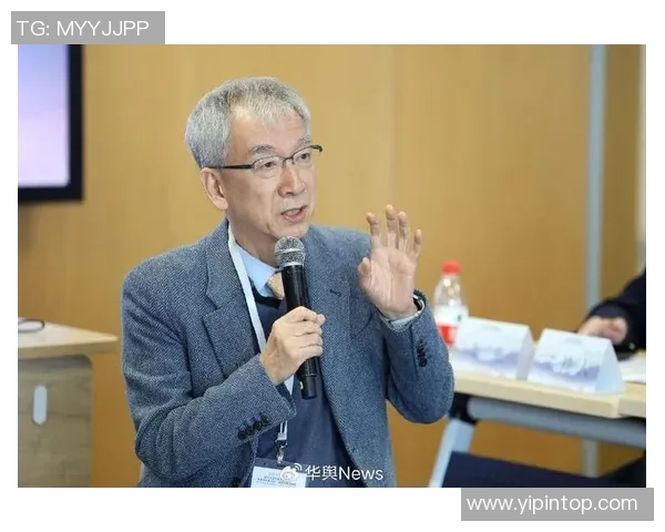 探索除根宝足球的独特魅力与发展历程，揭示其对中国足球的深远影响